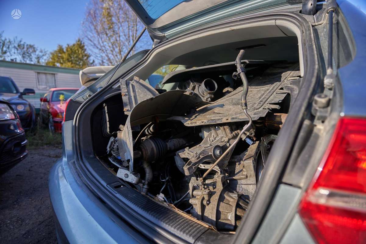 Audi A3, 1.8 l., hatchback