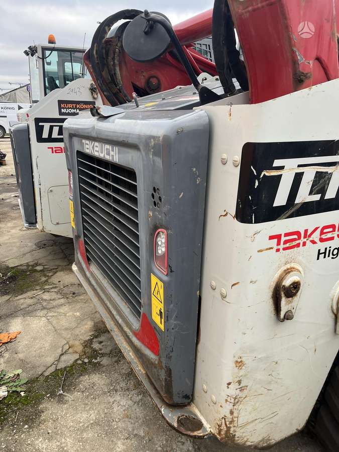Takeuchi TL12V2, mini krautuvai