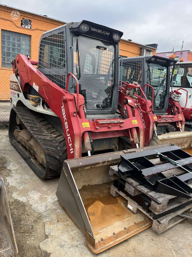 Takeuchi TL12V2, мини-погрузчики