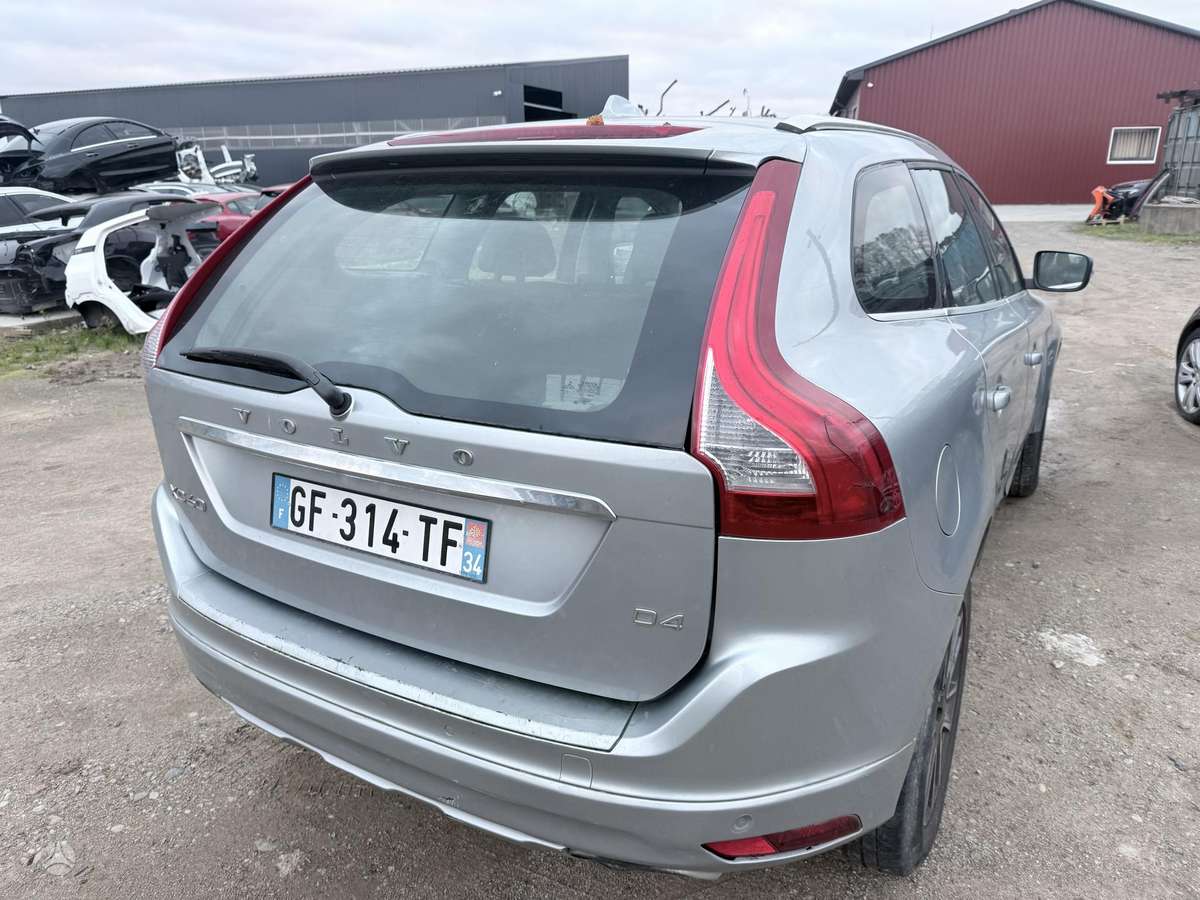 Volvo XC60 по частям