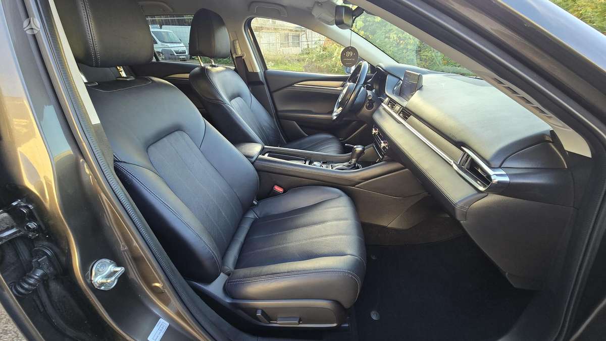 Mazda 6, 2.2 l., Универсал