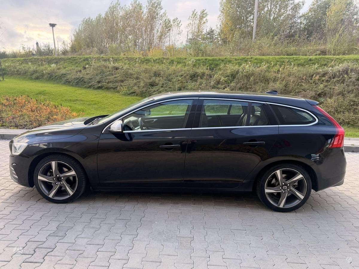 Volvo V60, 2.0 l., Универсал