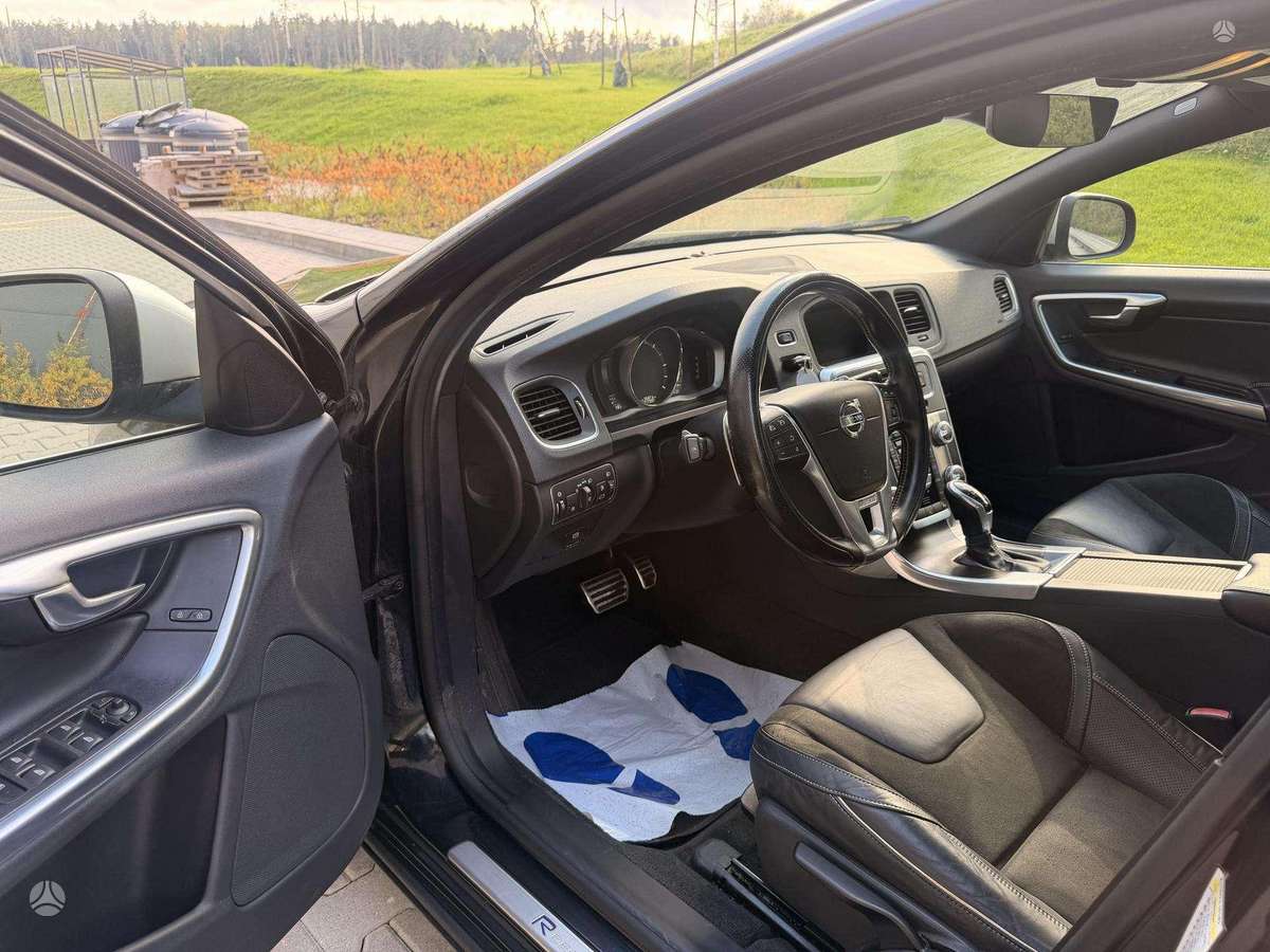 Volvo V60, 2.0 l., Универсал