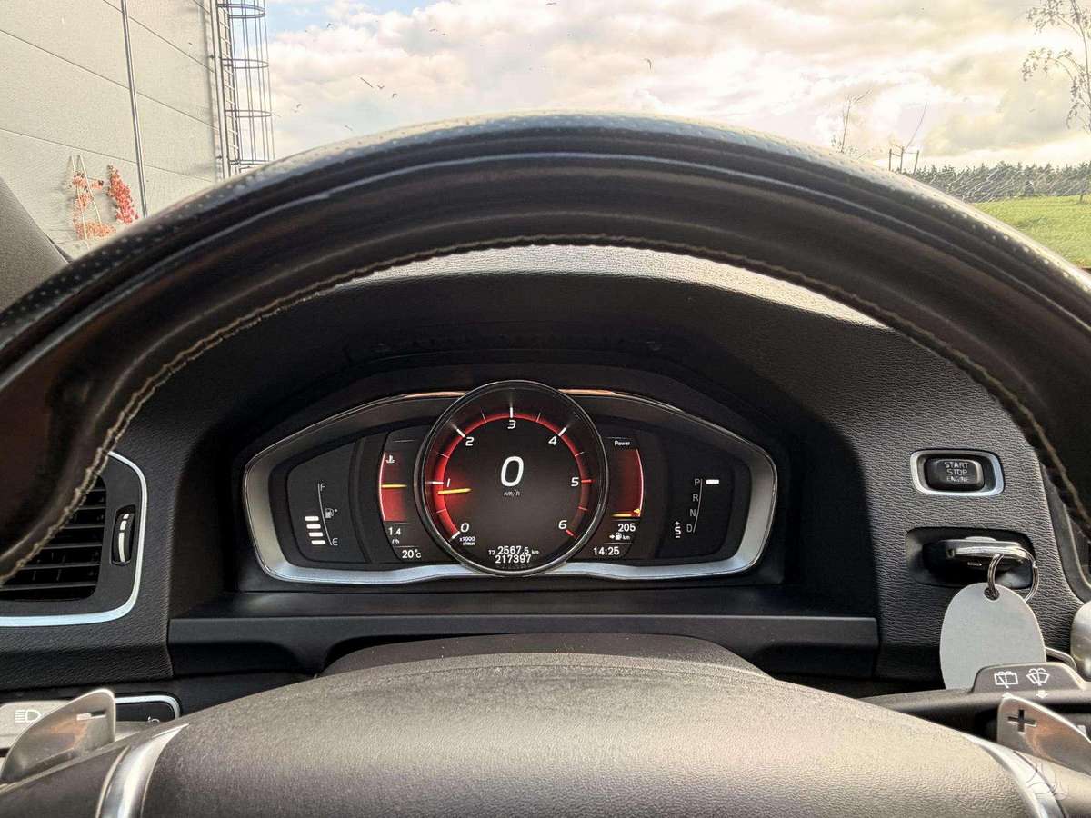 Volvo V60, 2.0 l., Универсал