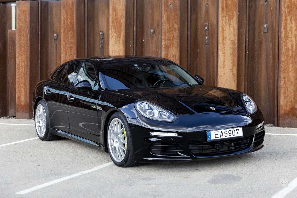 Porsche Panamera