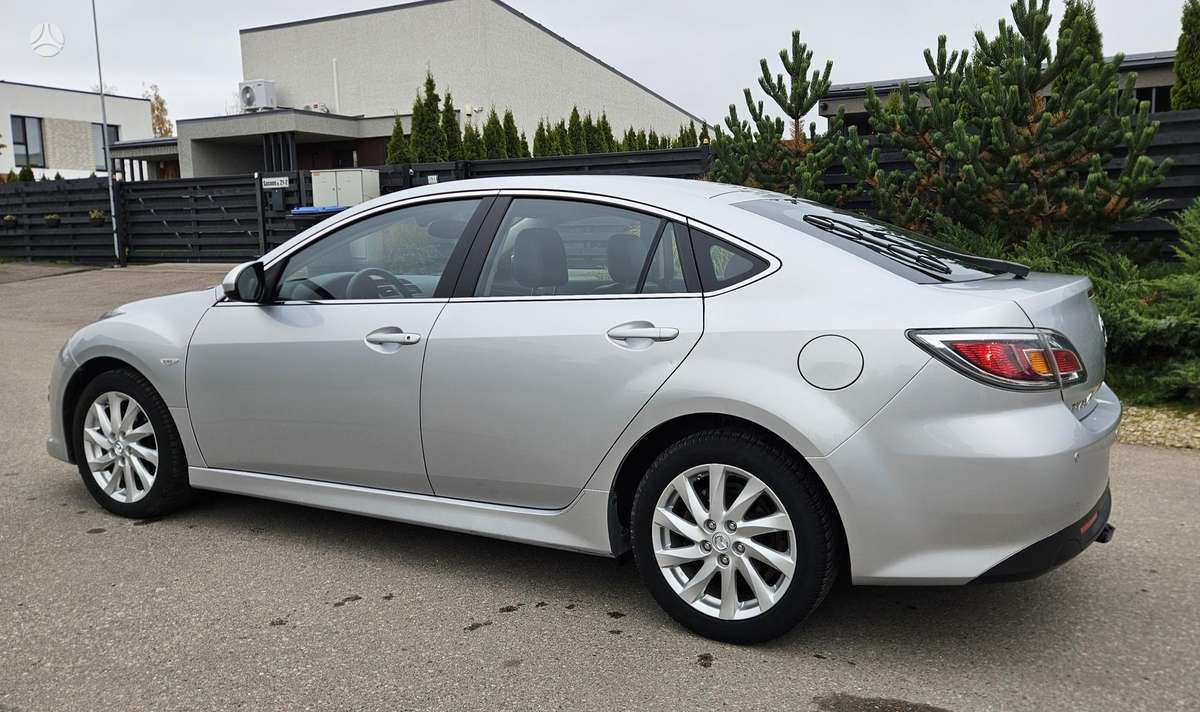 Mazda 6, 2.2 l., hatchback