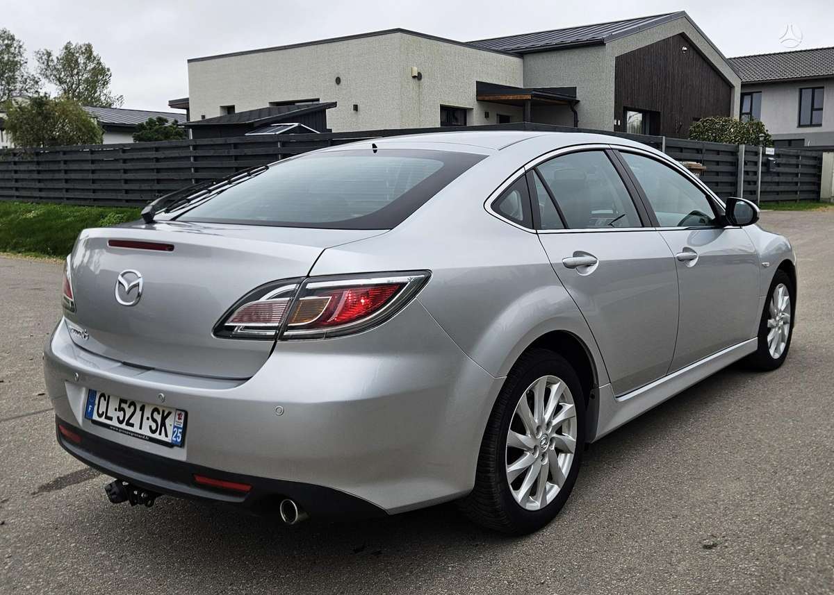Mazda 6, 2.2 l., Хэтчбек