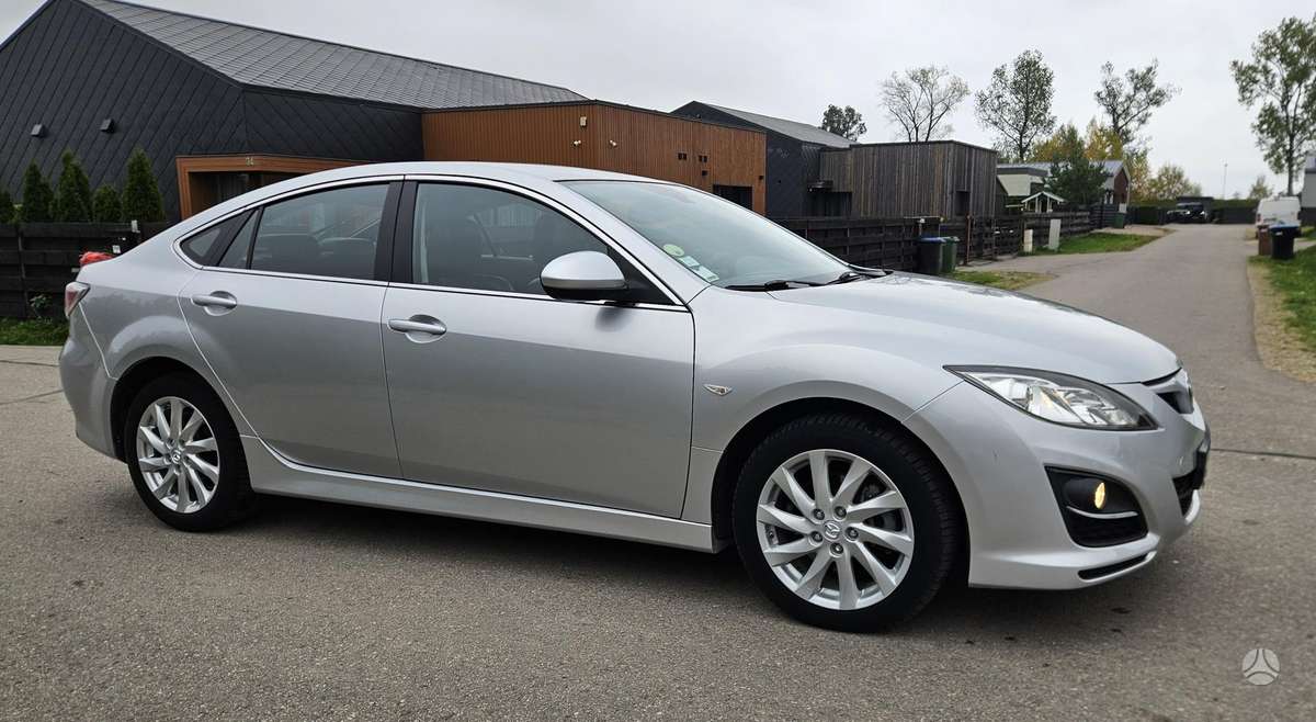 Mazda 6, 2.2 l., hatchback