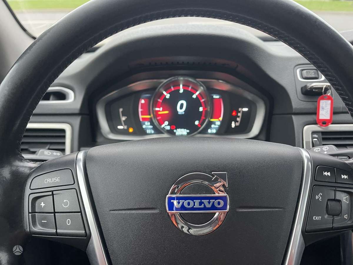 Volvo V70 2014 — photo 19