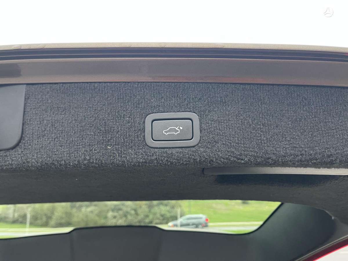 Volvo V70 2014 — photo 30