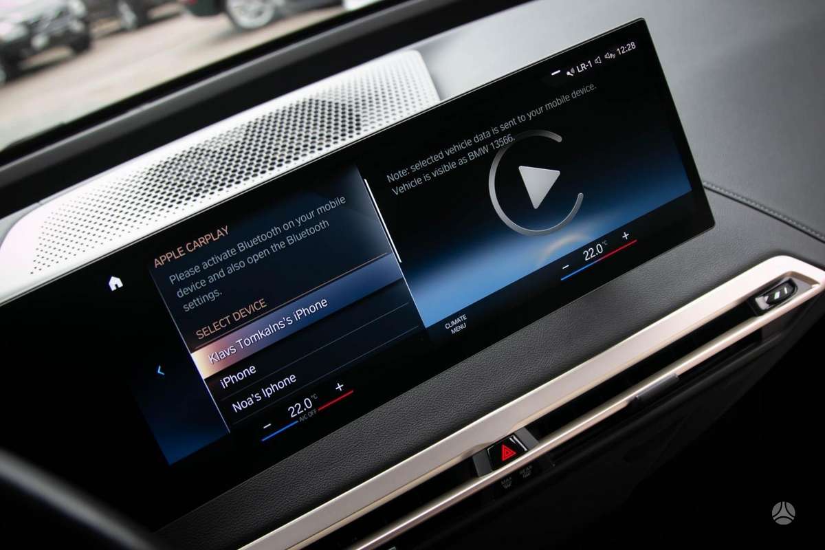 BMW iX, off-road / crossover