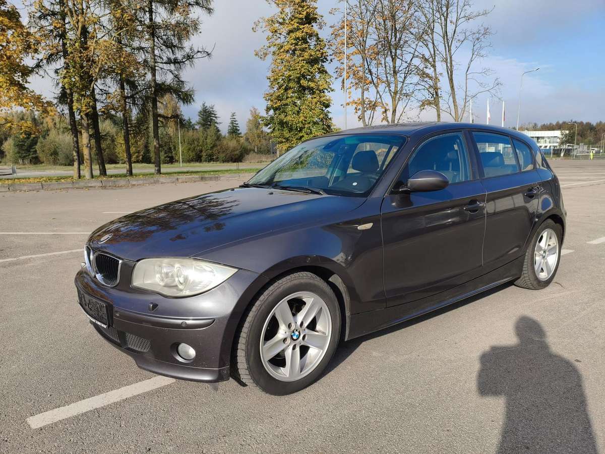 BMW 120