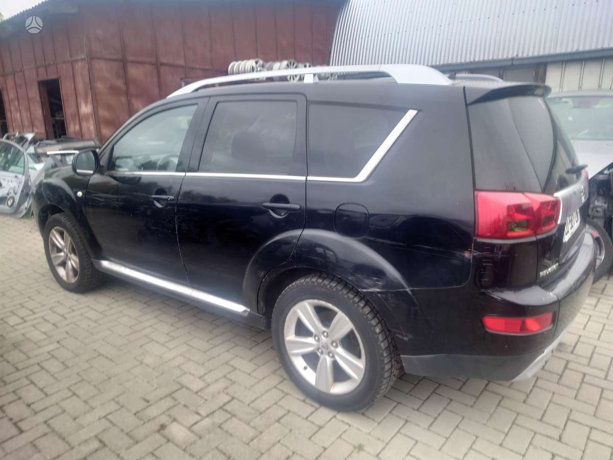Peugeot 4007 dalimis