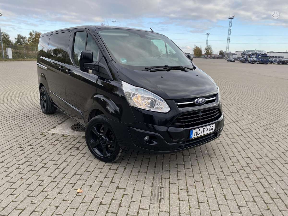 Ford Tourneo Custom
