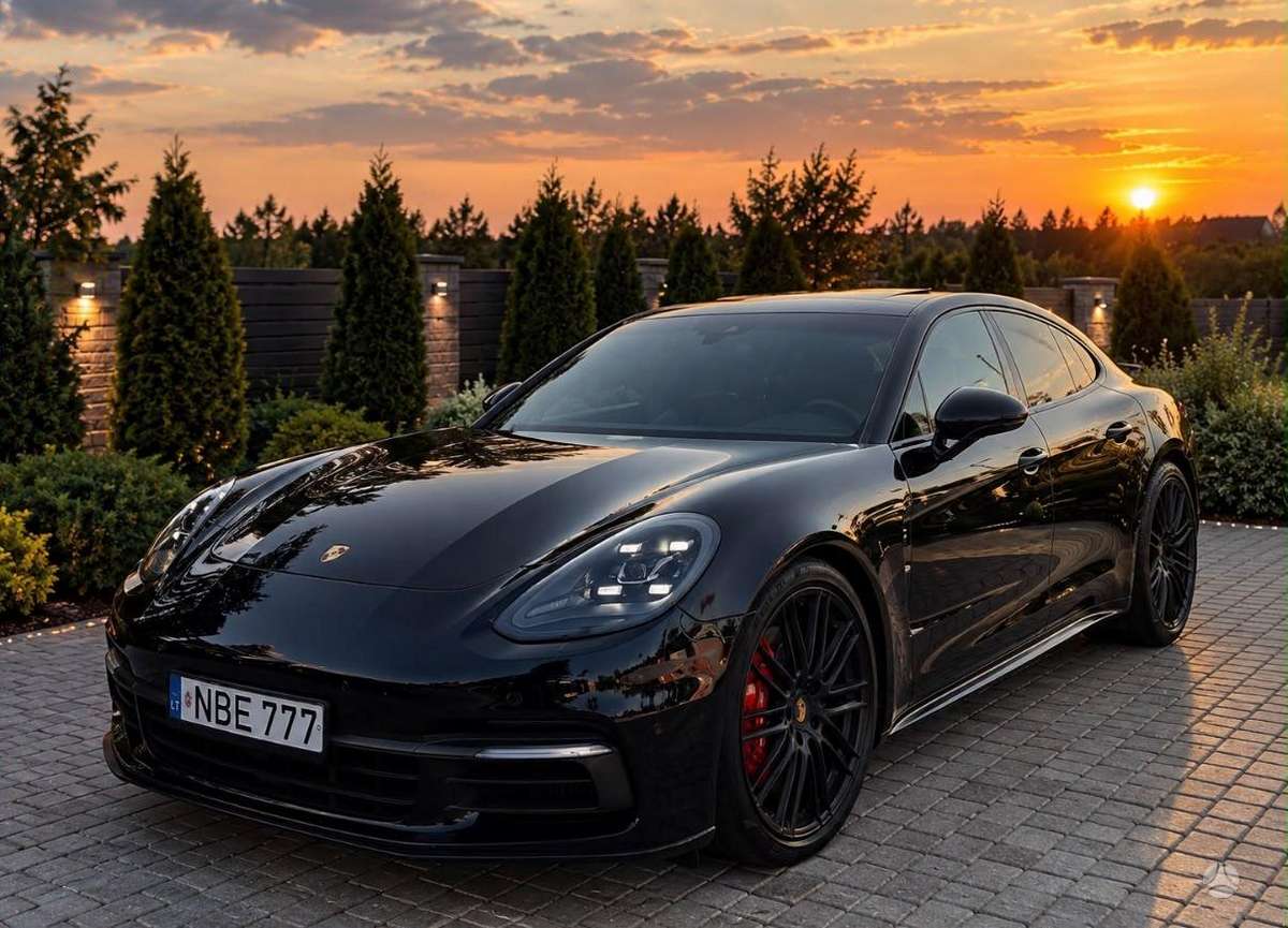 Porsche Panamera