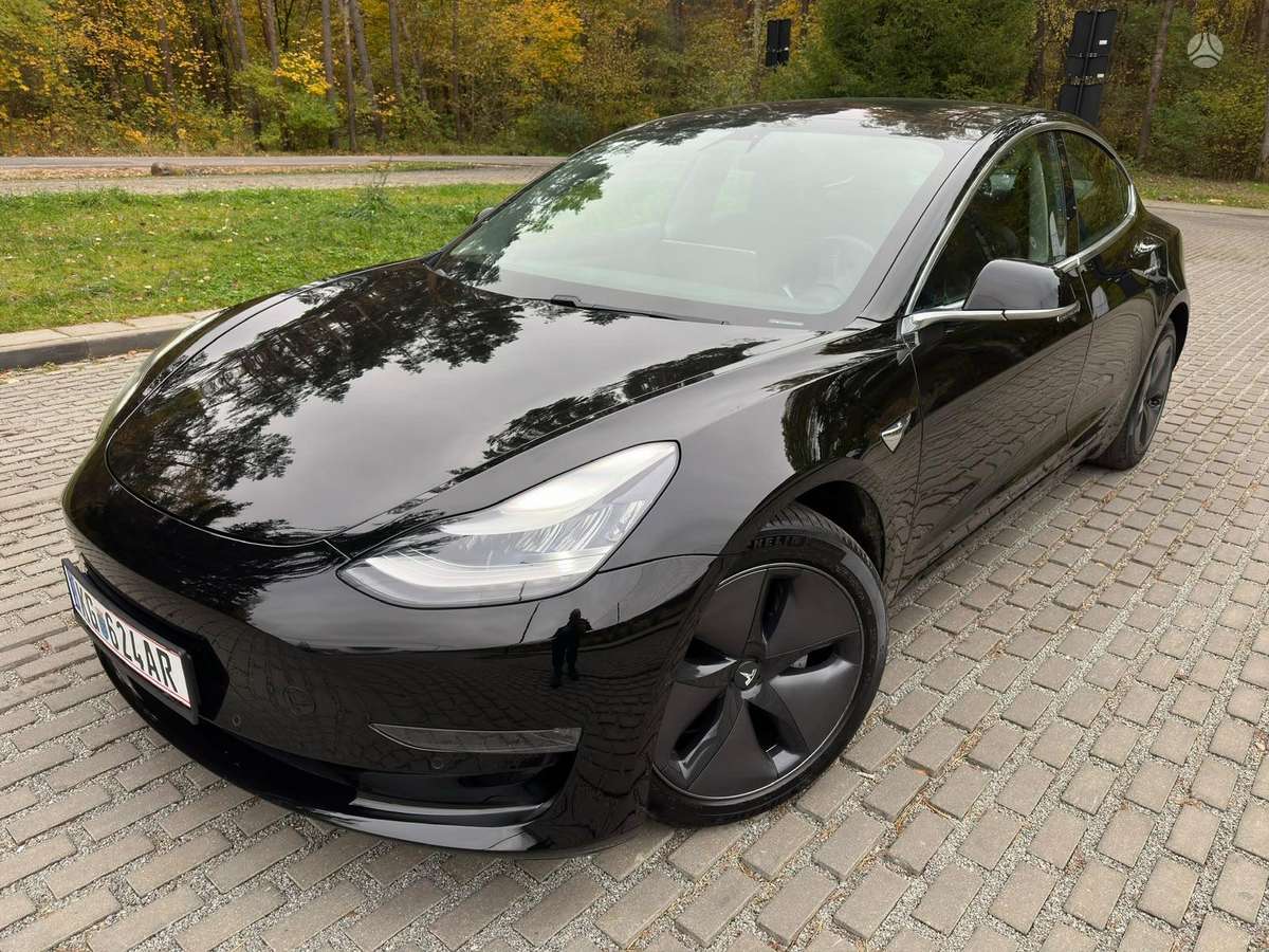 Tesla Model 3, 81 кВт·ч, Хэтчбек