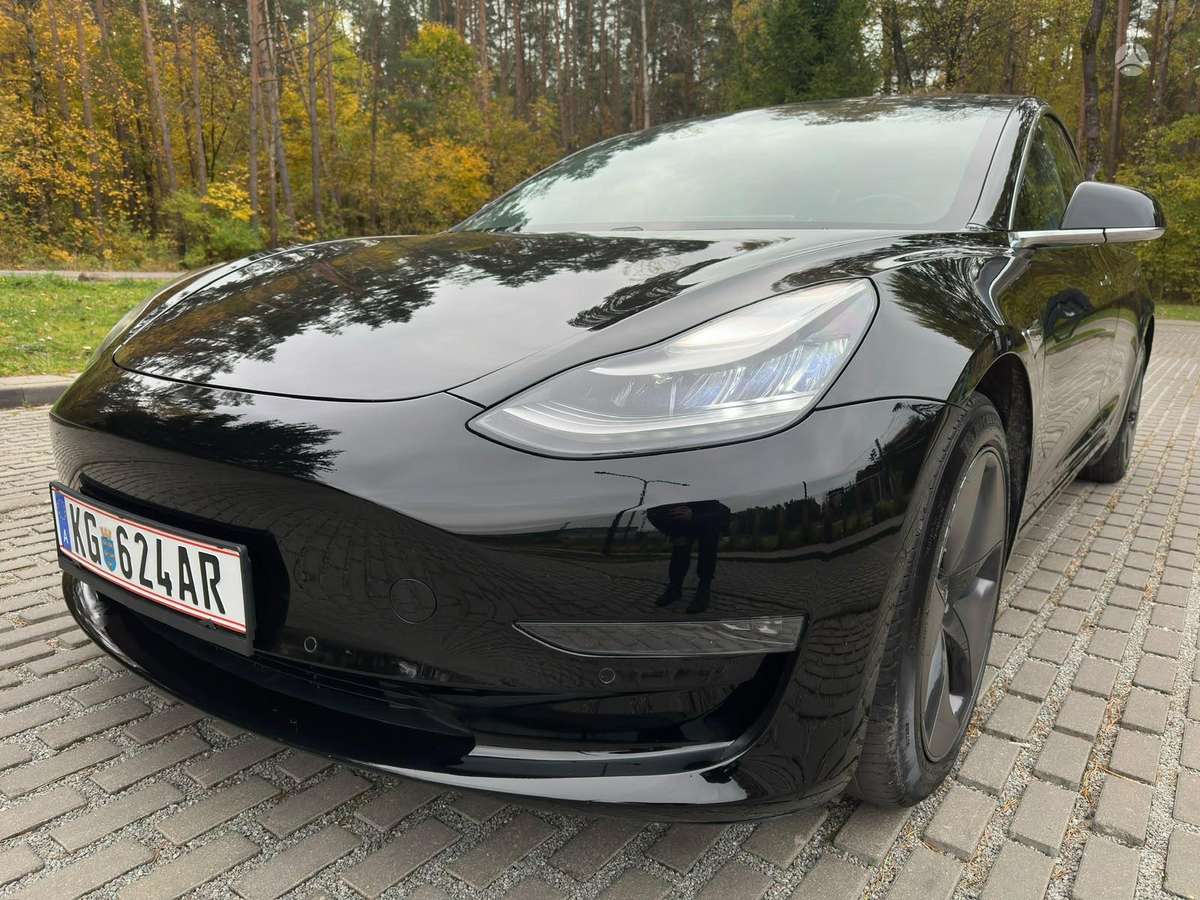 Tesla Model 3, 81 кВт·ч, Хэтчбек