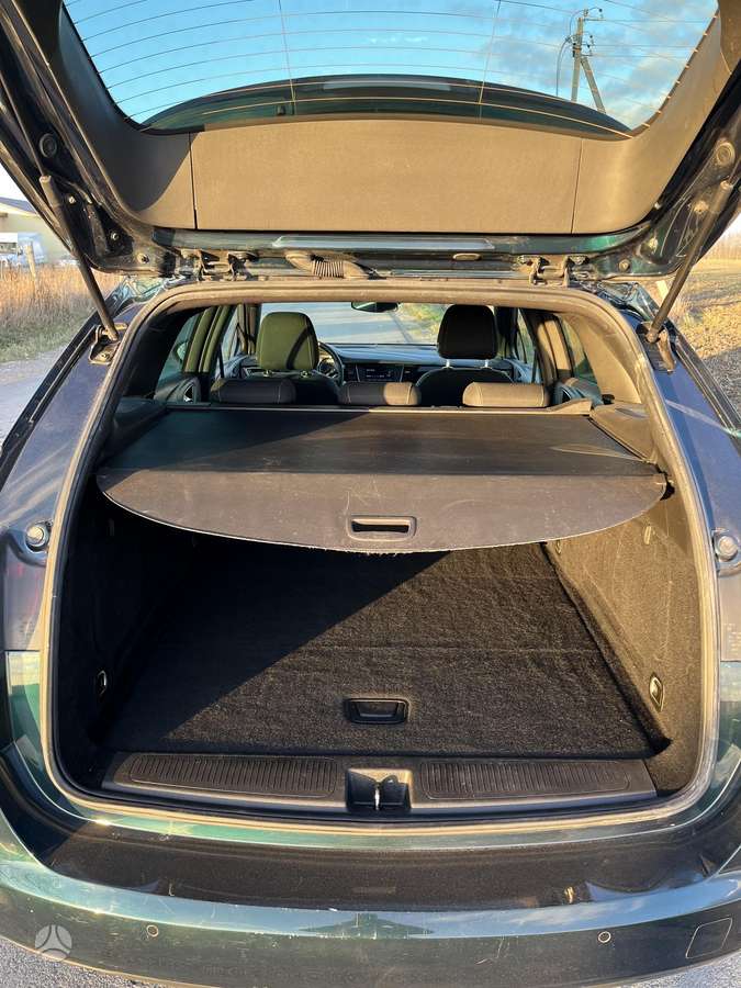 Opel Astra, 1.6 l., Седан