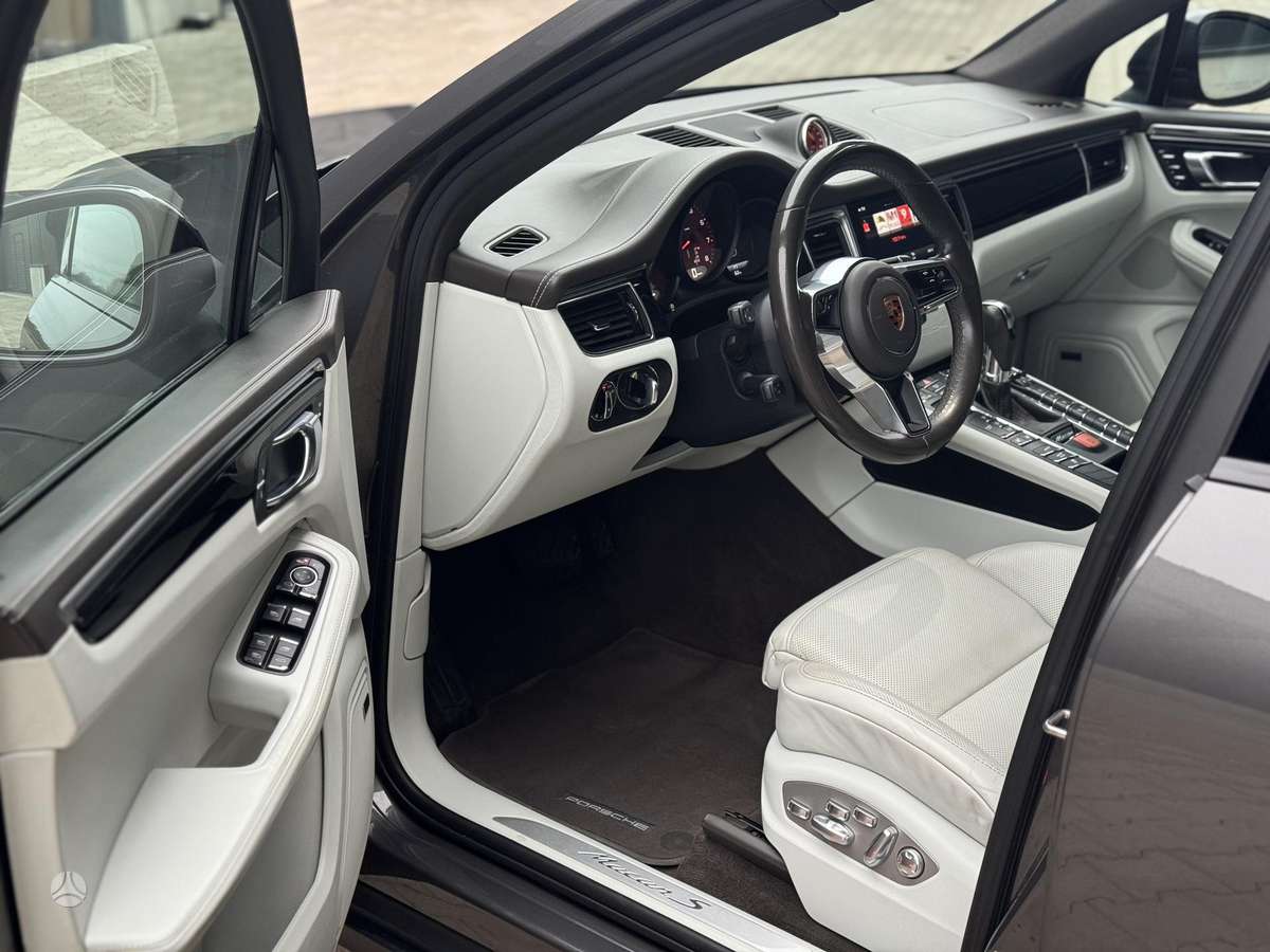 Porsche Macan, 3.0 l., Внедорожник / Кроссовер