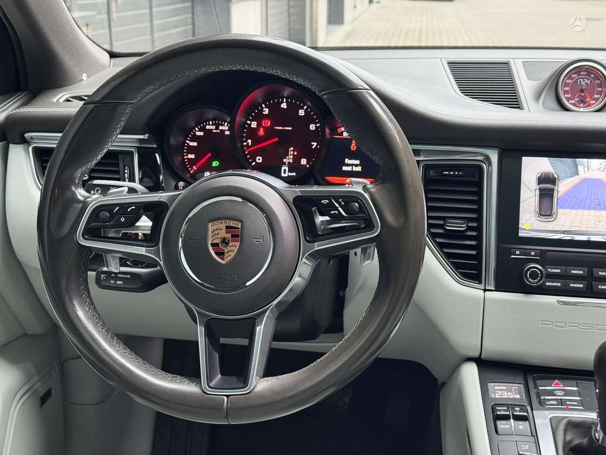 Porsche Macan, 3.0 l., Внедорожник / Кроссовер