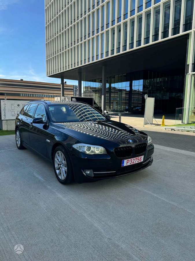 BMW 530, 3.0 l., wagon