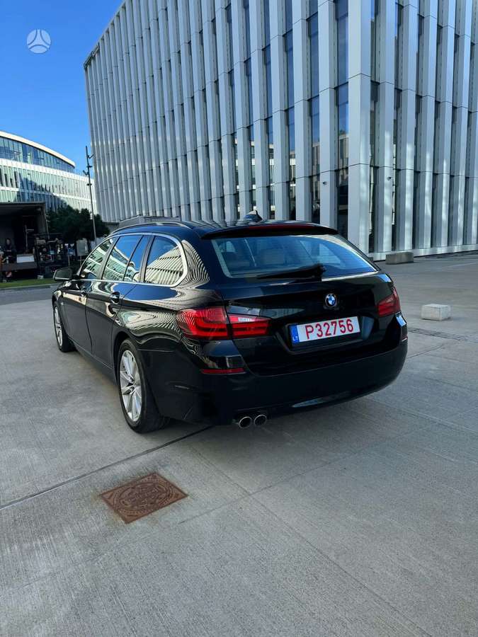 BMW 530, 3.0 l., wagon