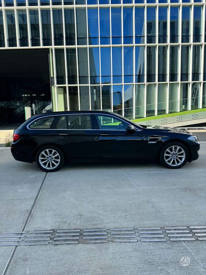 BMW 530, 3.0 l., Универсал