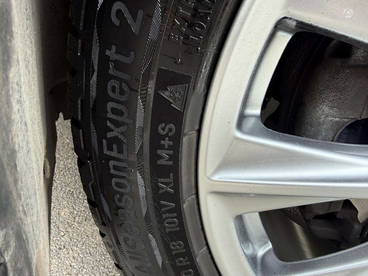 Ford Kuga, 2.0 l., off-road / crossover