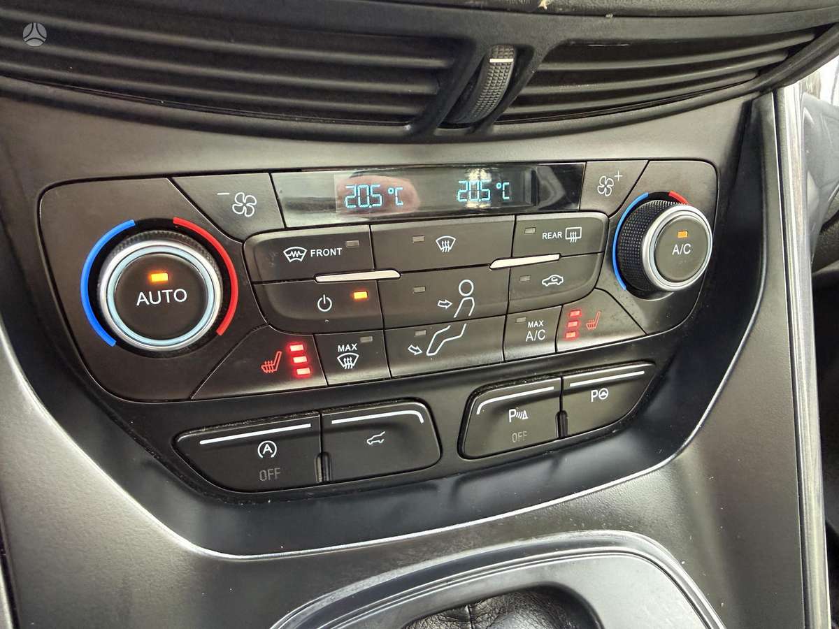 Ford Kuga, 2.0 l., off-road / crossover