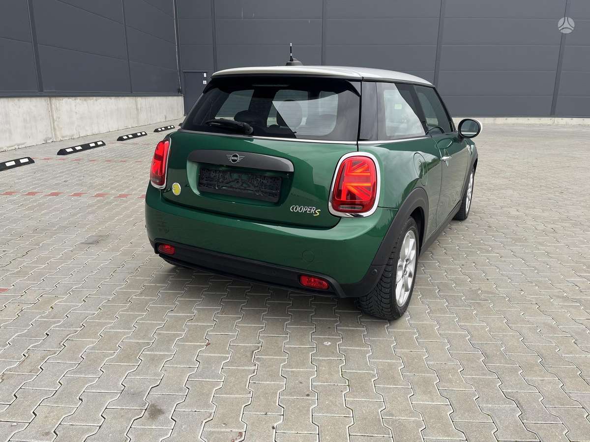 Mini Cooper SE, hečbekas
