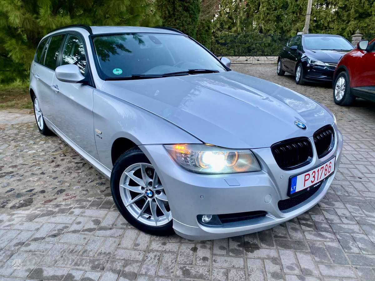 BMW 320