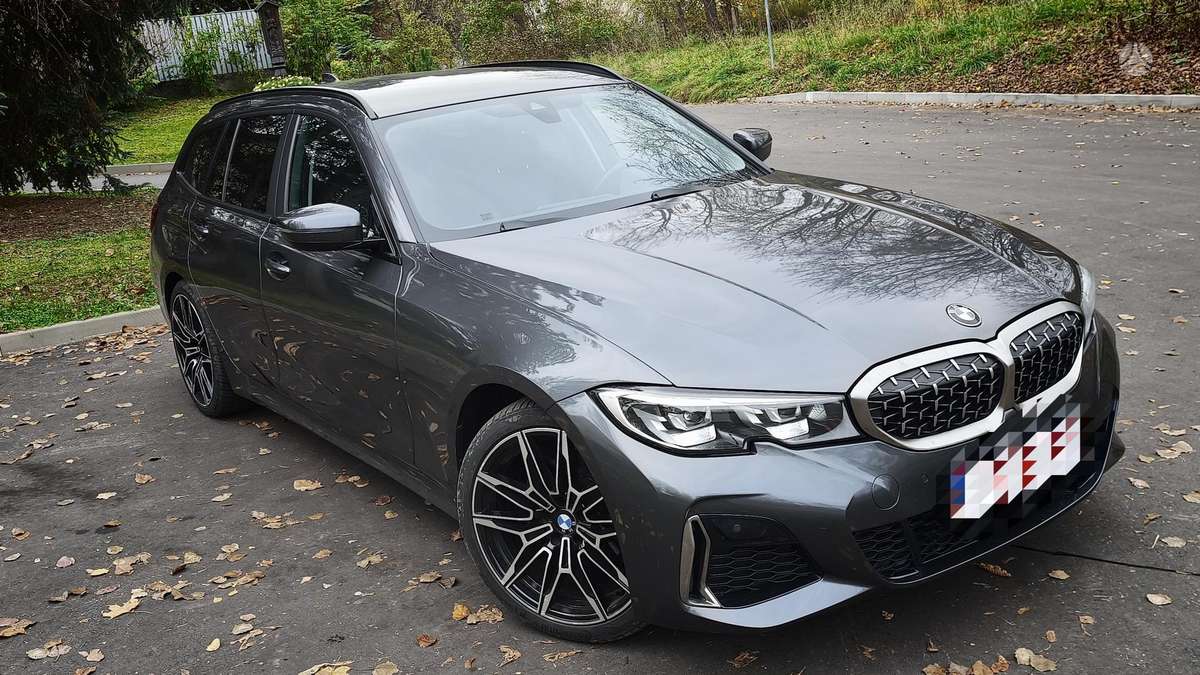 BMW 320, Универсал