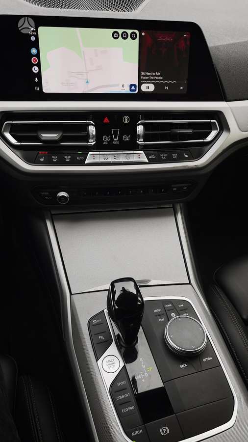 BMW 320, Универсал