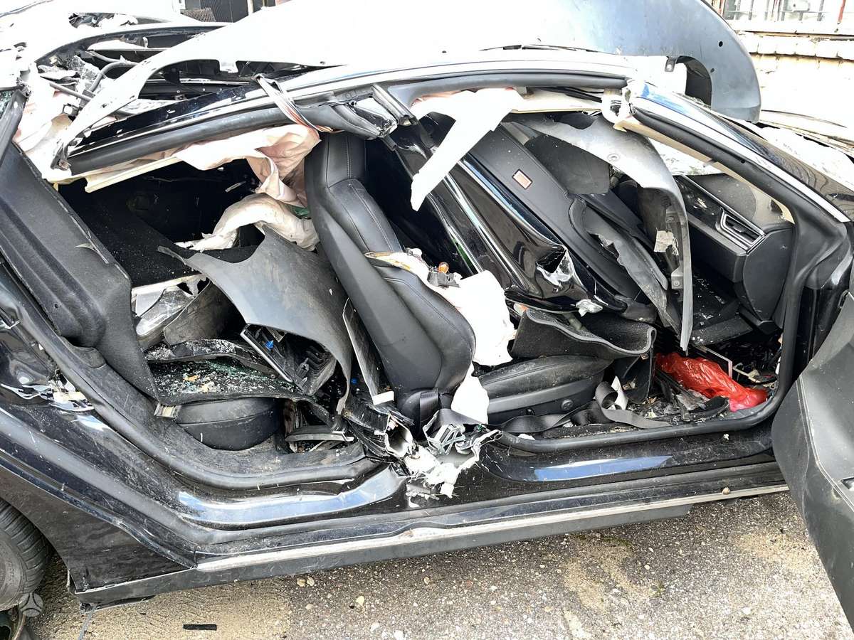 Tesla Model S, 85 кВт·ч, Хэтчбек