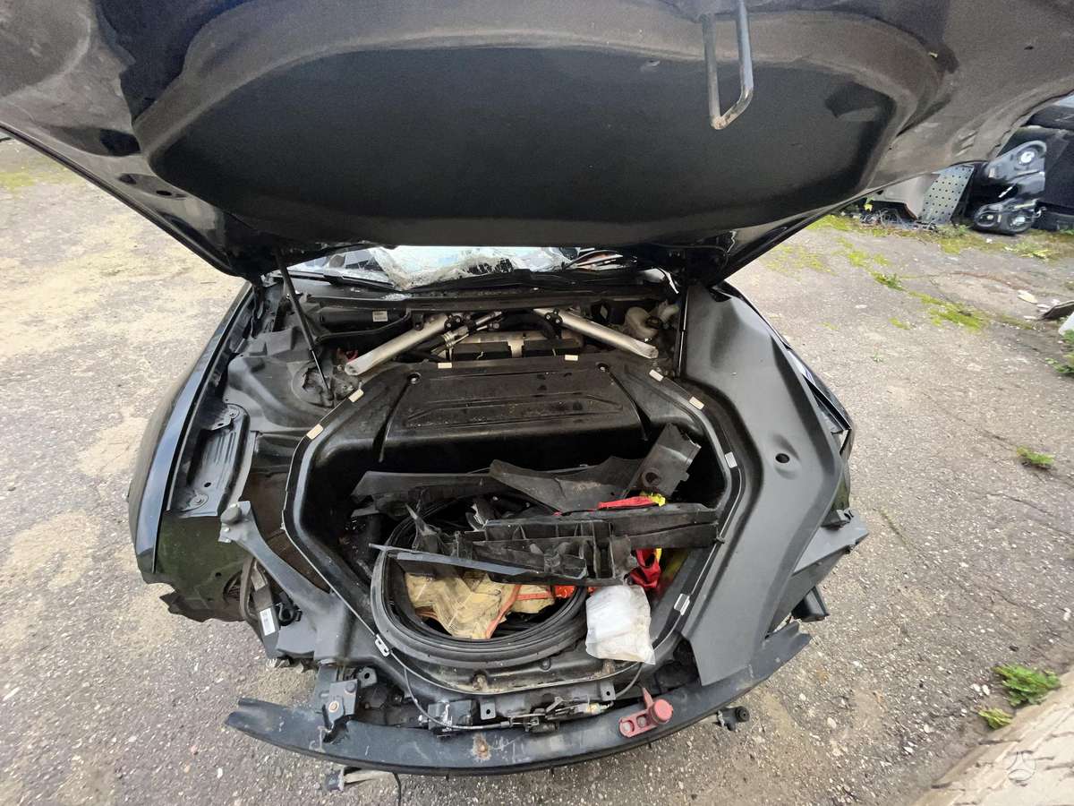 Tesla Model S, 85 кВт·ч, Хэтчбек