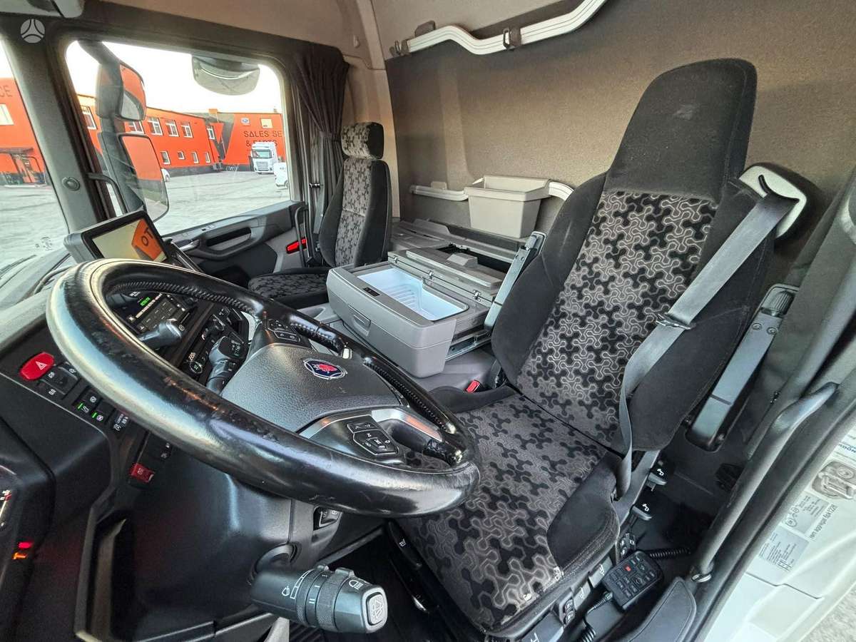 Scania P 280 4x2, рефрижераторы