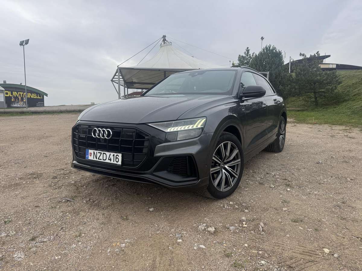 Audi Q8