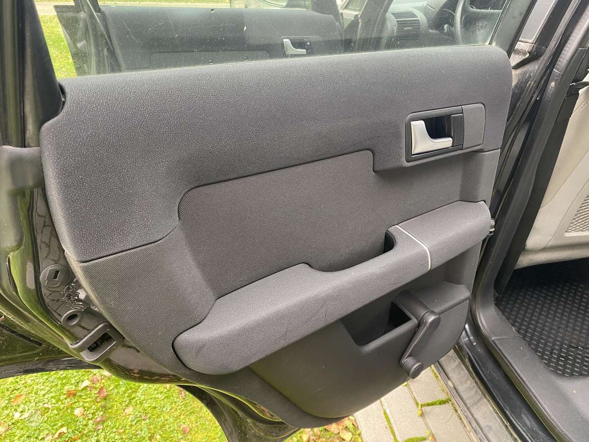 Audi A2, 1.4 l., Хэтчбек