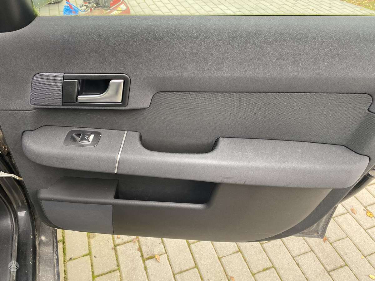 Audi A2, 1.4 l., Хэтчбек