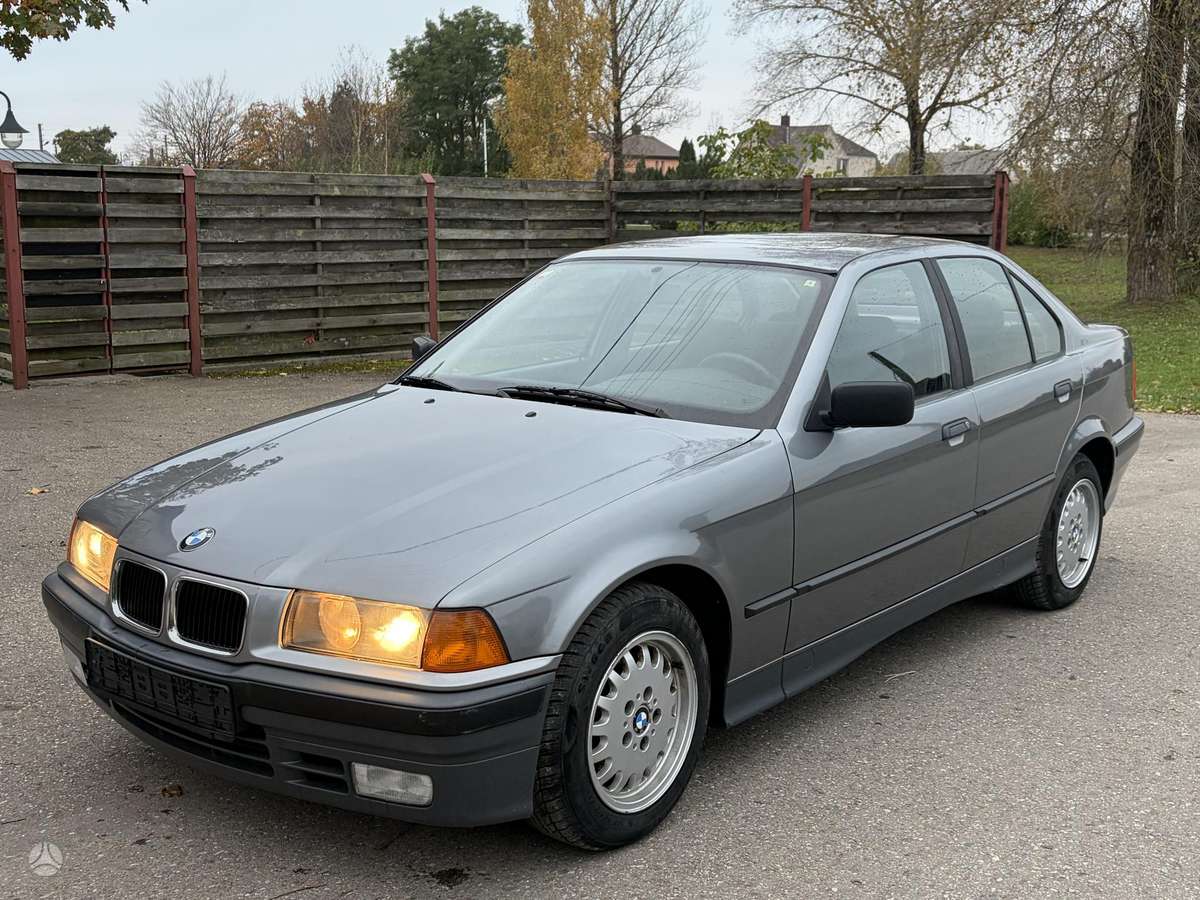 BMW 318