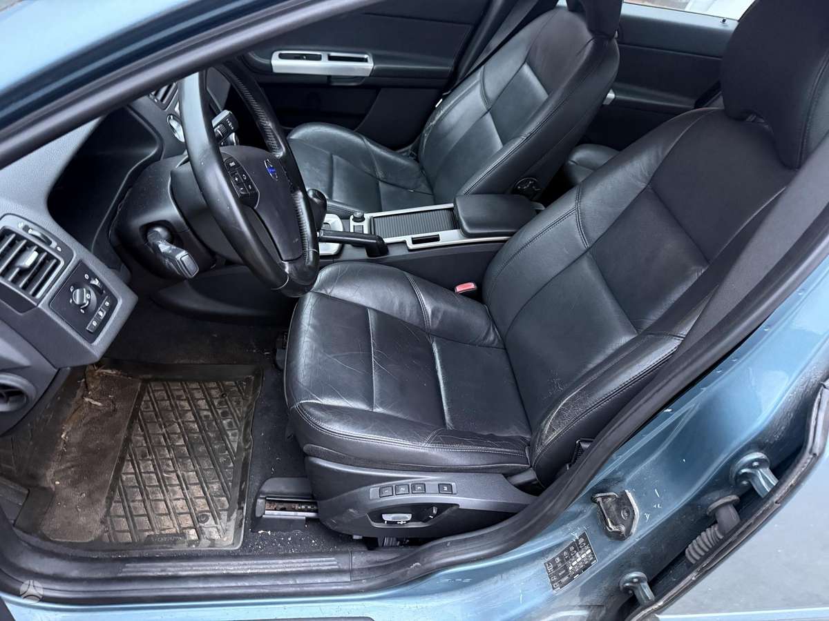 Volvo S40 Greičių dėžės defektas