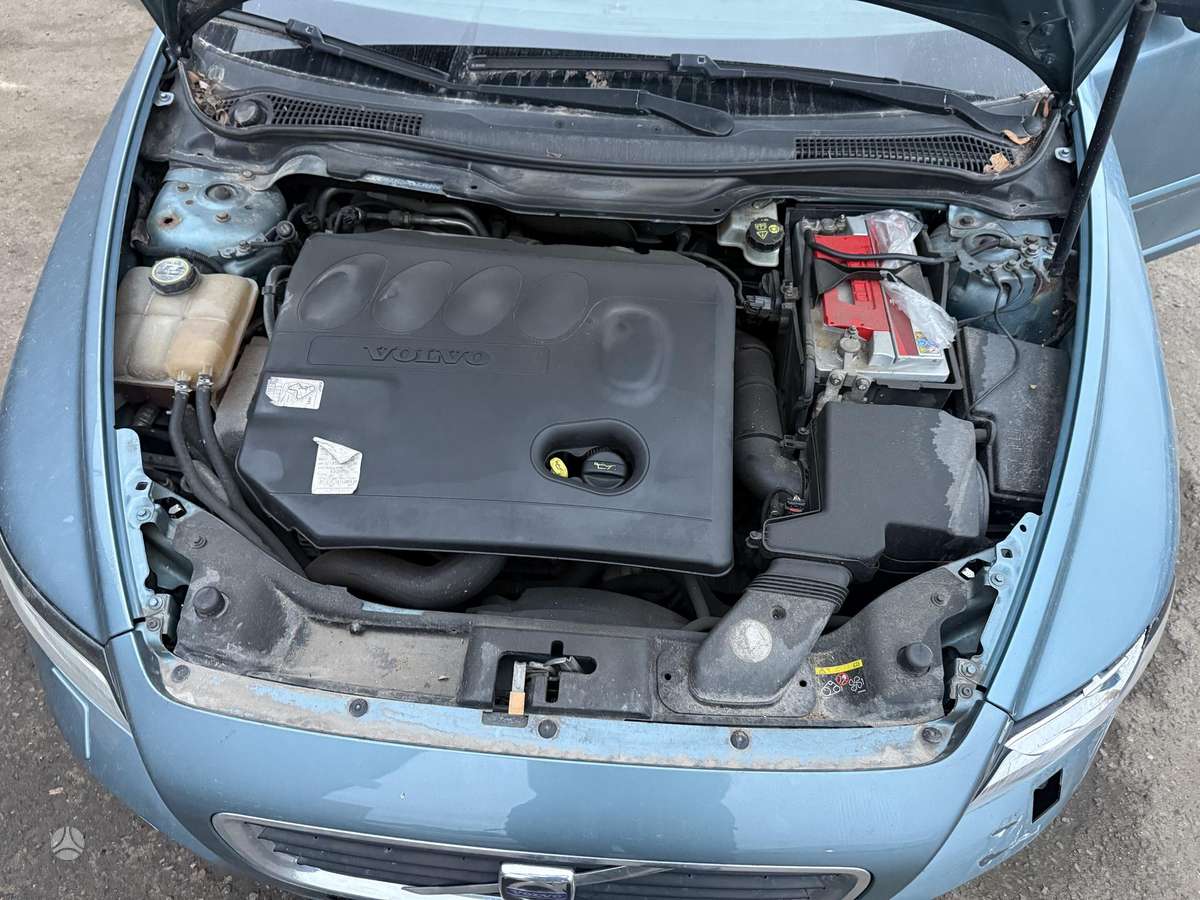 Volvo S40 Greičių dėžės defektas