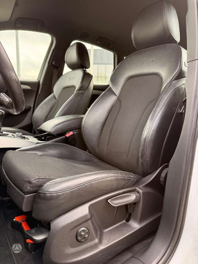 Audi Q5, 2.0 l., Внедорожник / Кроссовер