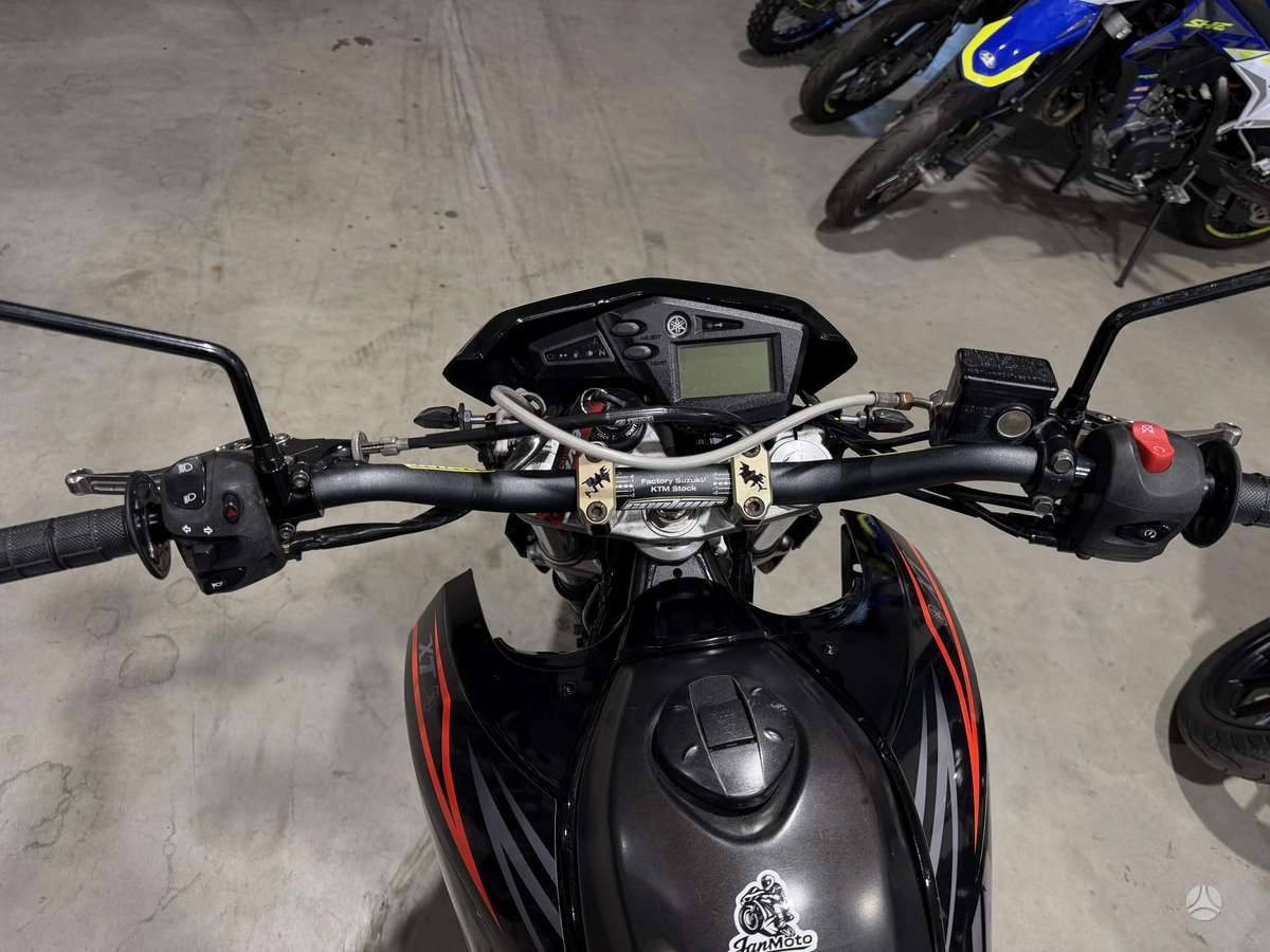 Yamaha XT (Tenere) 660cc, supermoto