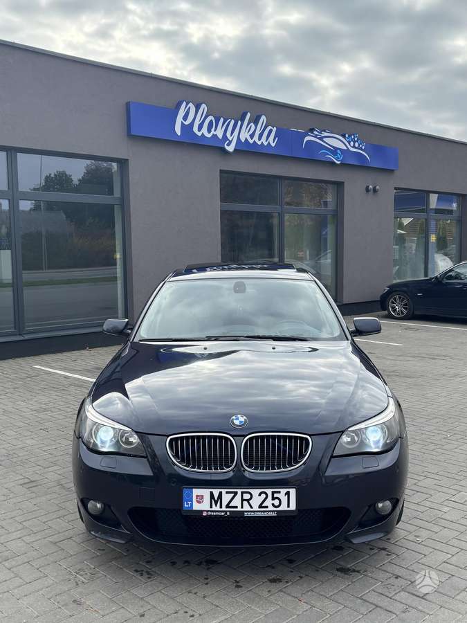 BMW 530