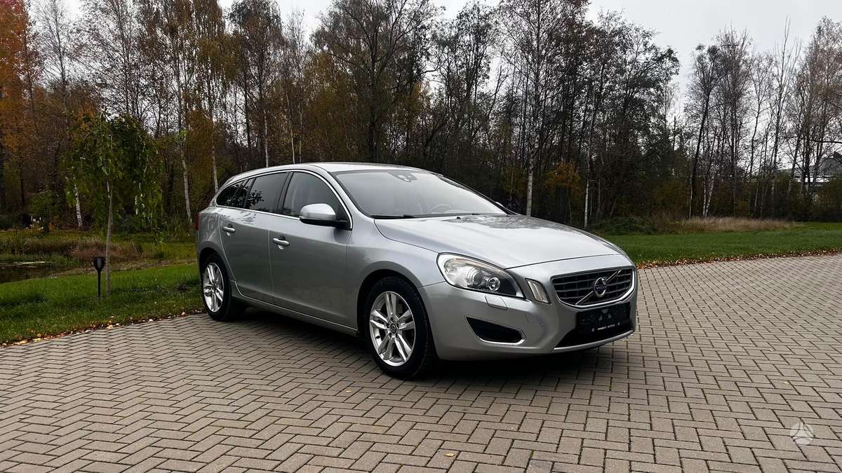 Volvo V60, 2.0 l., Универсал