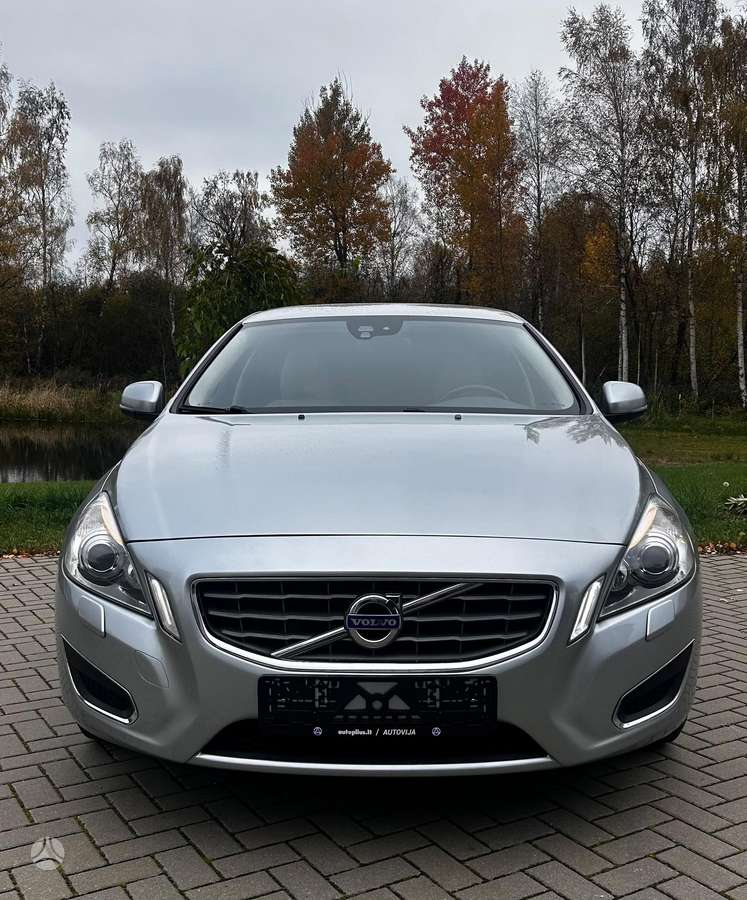 Volvo V60, 2.0 l., Универсал