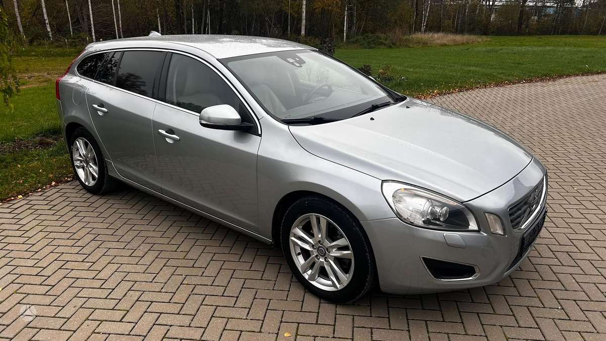 Volvo V60, 2.0 l., Универсал
