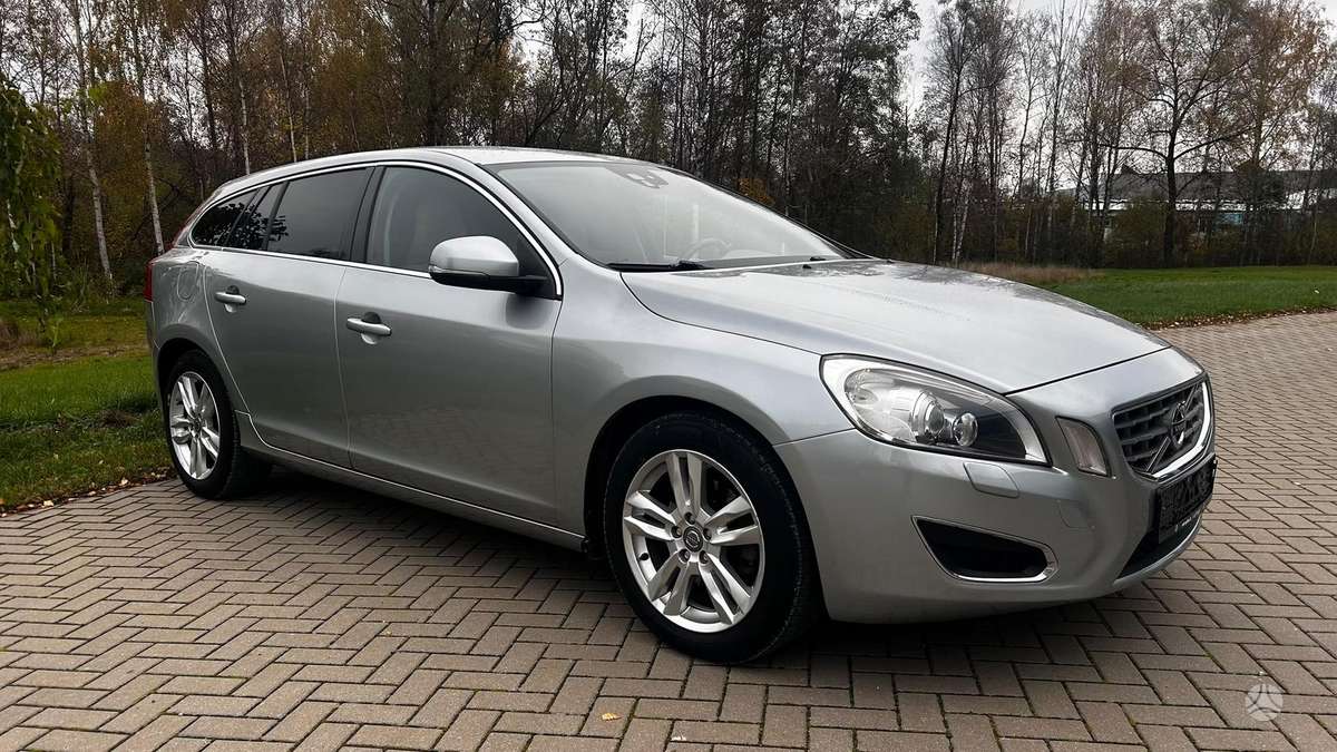 Volvo V60, 2.0 l., Универсал