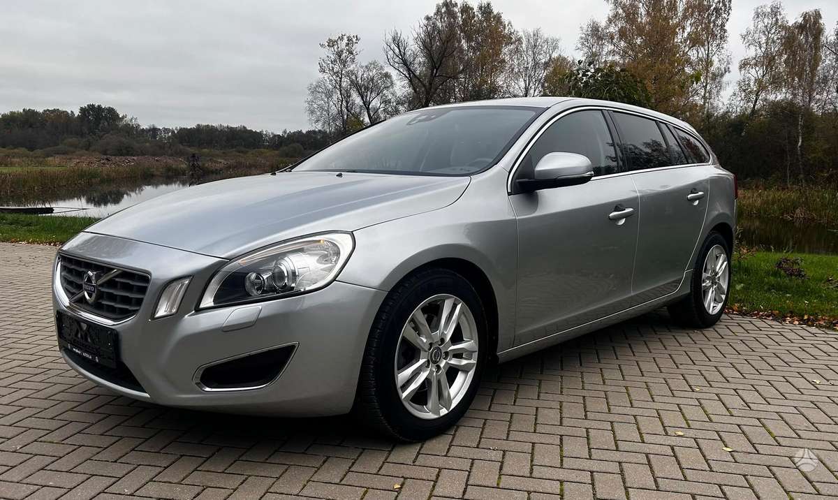 Volvo V60, 2.0 l., Универсал